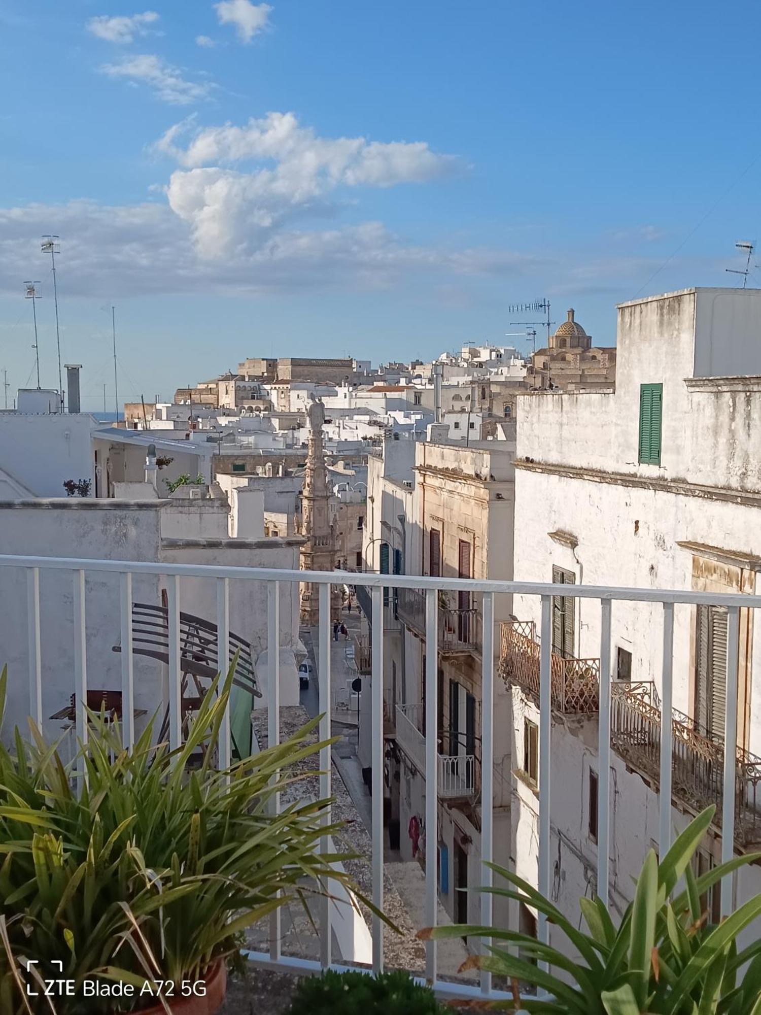 La Chicca Di C.Cavour Hotel Ostuni Quarto foto